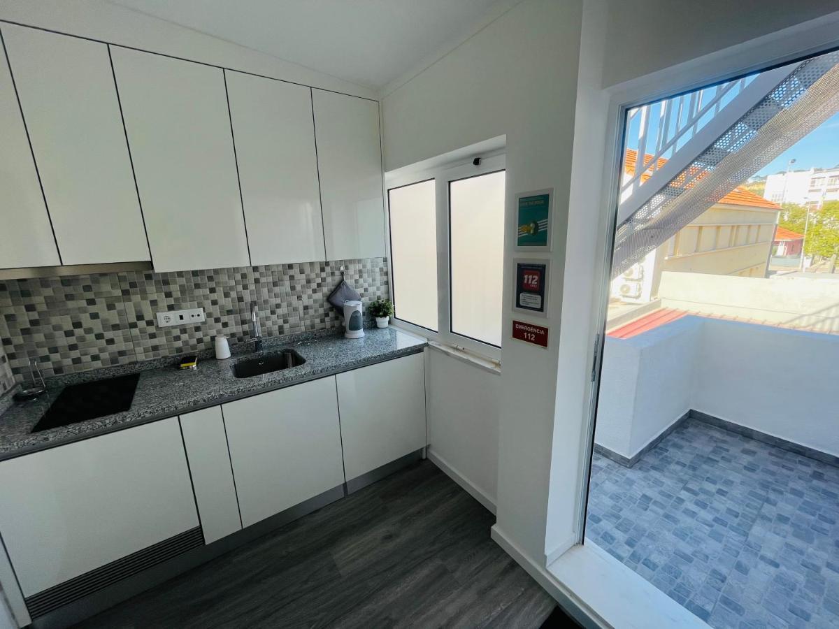 Lisbon Ocean Apartments Costa de Caparica Ngoại thất bức ảnh